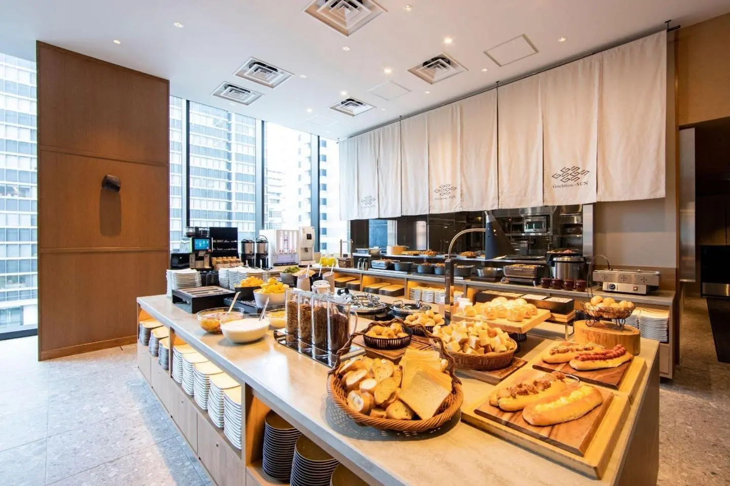 เครดิตรูปภาพ: karaksa hotel grande Shin-Osaka Tower