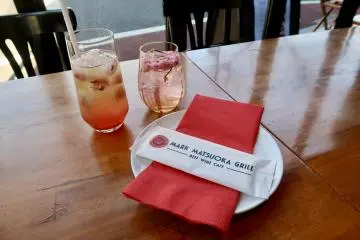 Sakura green tea (left) and Sakura sour (right)