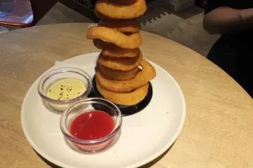 Onion ring tower