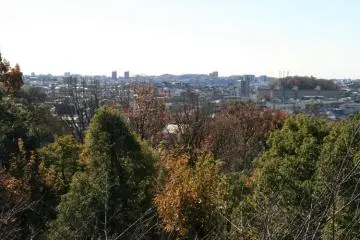 View over the battlefield from Iroganeyama.