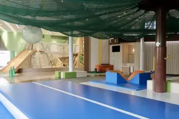 HUGHUG’s Morino hiroba area