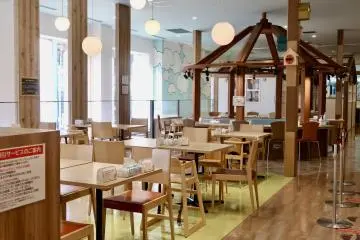 HUGHUG Cafe
