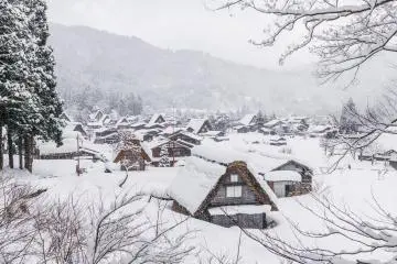 Photo: <a href="https://unsplash.com/photos/a-snow-covered-village-in-the-middle-of-a-forest-8nM5OvAtP4k" target="_blank" rel="noreferrer noopener nofollow"> Hyungman Jeon</a> / Unsplash