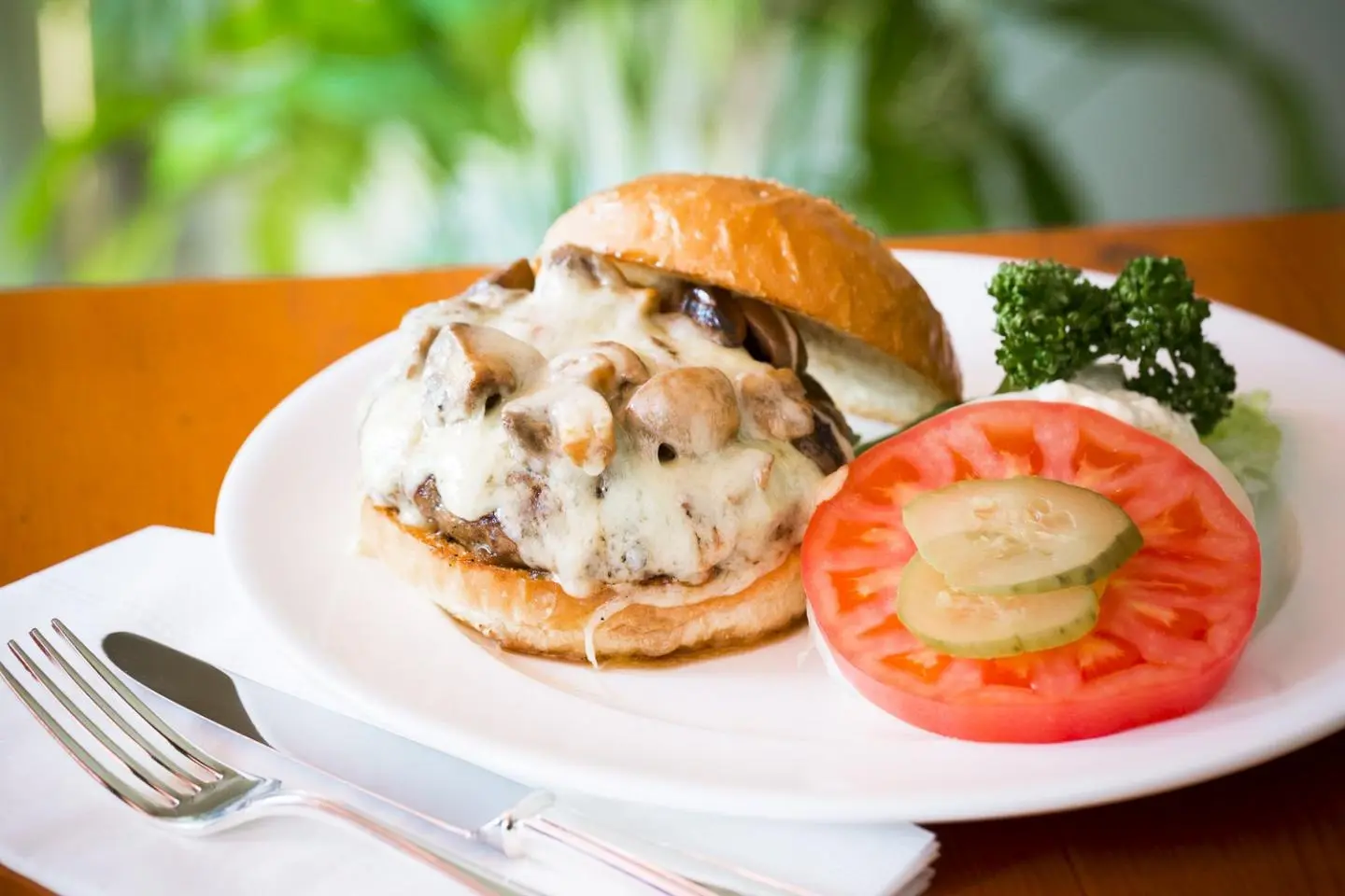 Mushroom cheeseburger
