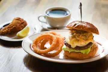 Grilled Mushroom Cheeseburger