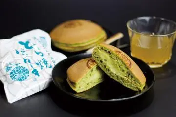 Machida Silk Melon Dorayaki Pancakes (Photo: Machida Silk Melon)