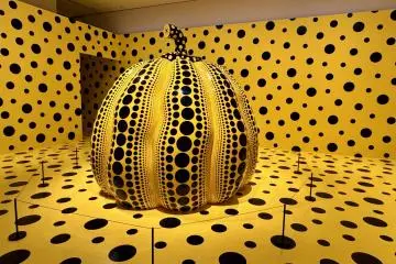 Yayoi Kusama, Great Gigantic Pumpkin, 2017　草間彌生≪大いなる巨大な南瓜≫2017年 ©YAYOI KUSAMA