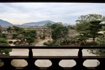 2층 발코니에서 바라본 전망