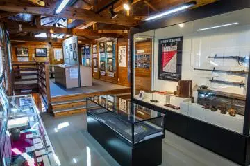 See swords, muskets, and rifles as well as Saigo Takamori’s personal possessions