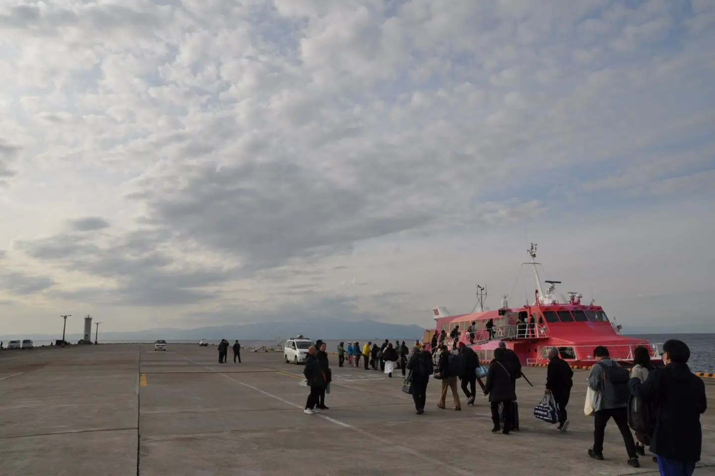 The festive jetfoil back to Tokyo