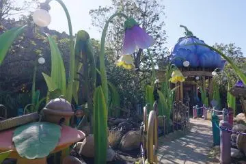 Fairy Tinker Bell’s Busy Buggies
