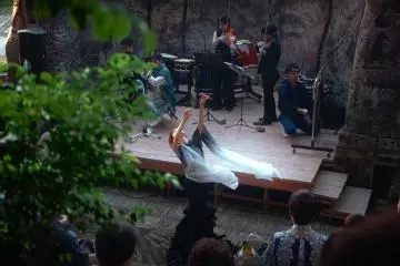 Yuranza performers and audience at The Mountain Plaza ® (Photo: Yuranza)