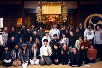 Yuranza artists in residence and audience at Kakurinbo
