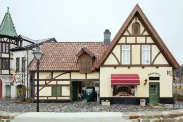 Guchokipanya Bakery (Photo: © Studio Ghibli)