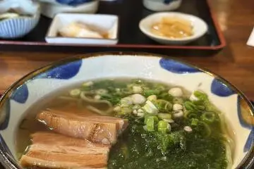 Soki soba with seaweed topping