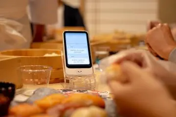 Interpretation device on each table