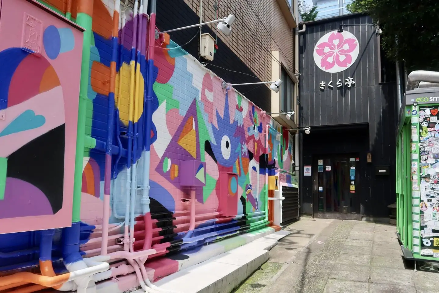 Sakura-tei: The World's Largest Okonomiyaki Restaurant