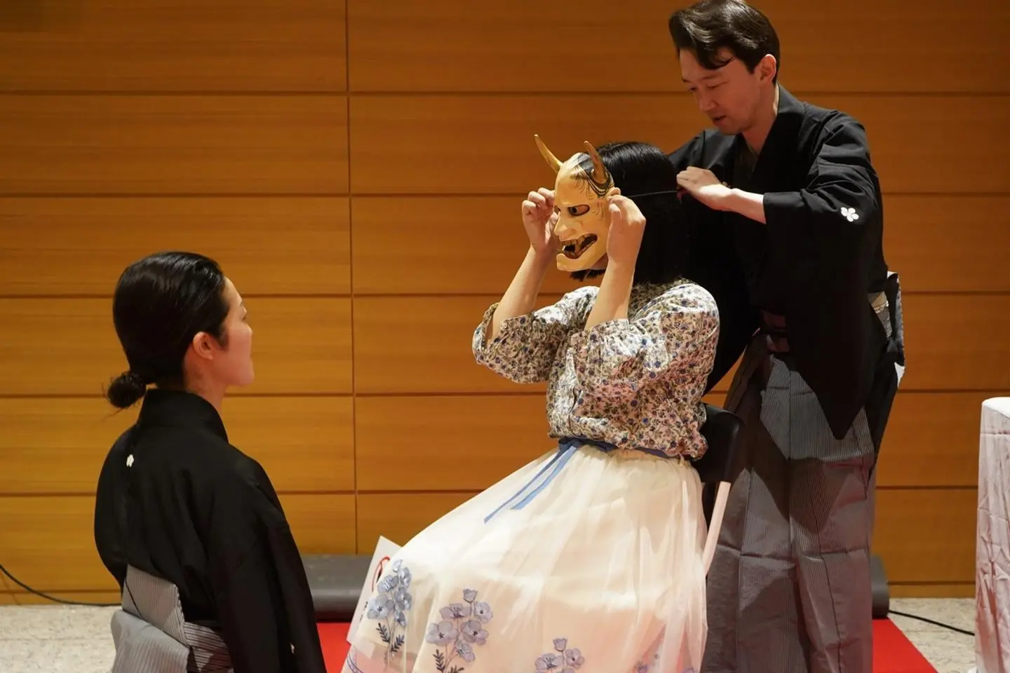 Noh experience event
