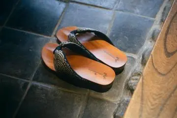 Wooden clogs for a stroll