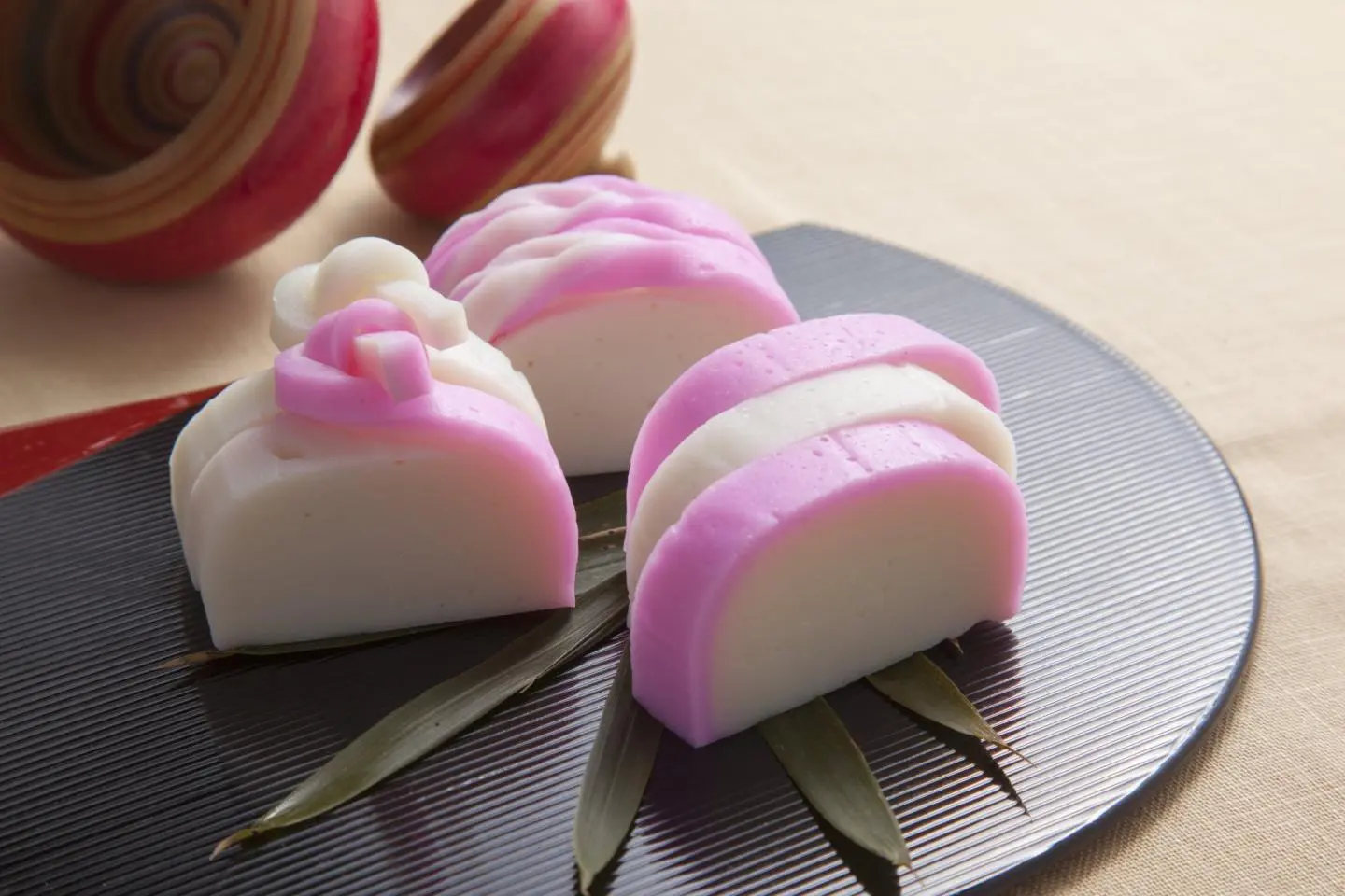 Kamaboko blanc et rouge de Maruishi Numata Shoten (Photo: Maruishi Numata Shoten)