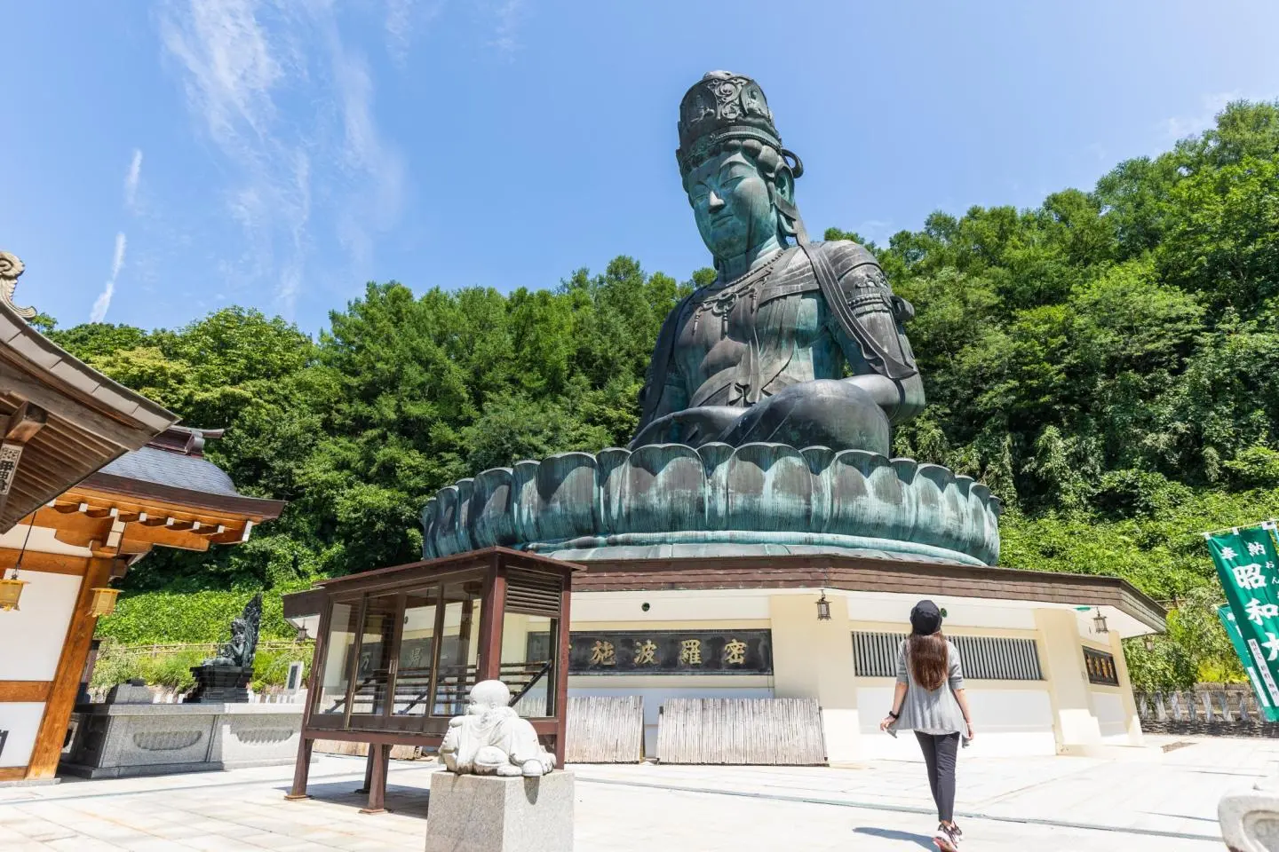 Showa Daibutsu (Photo: Pete Leong)