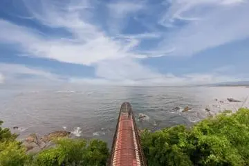 Promenade au bord de l'océan à l'observatoire de Shiomidai