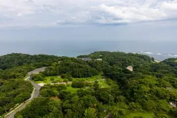 Vue du parc Misaki depuis la tour marine d'Iwaki