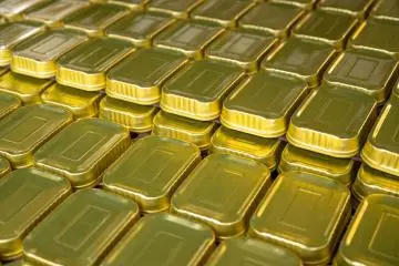 Des boîtes pour la chaîne de production