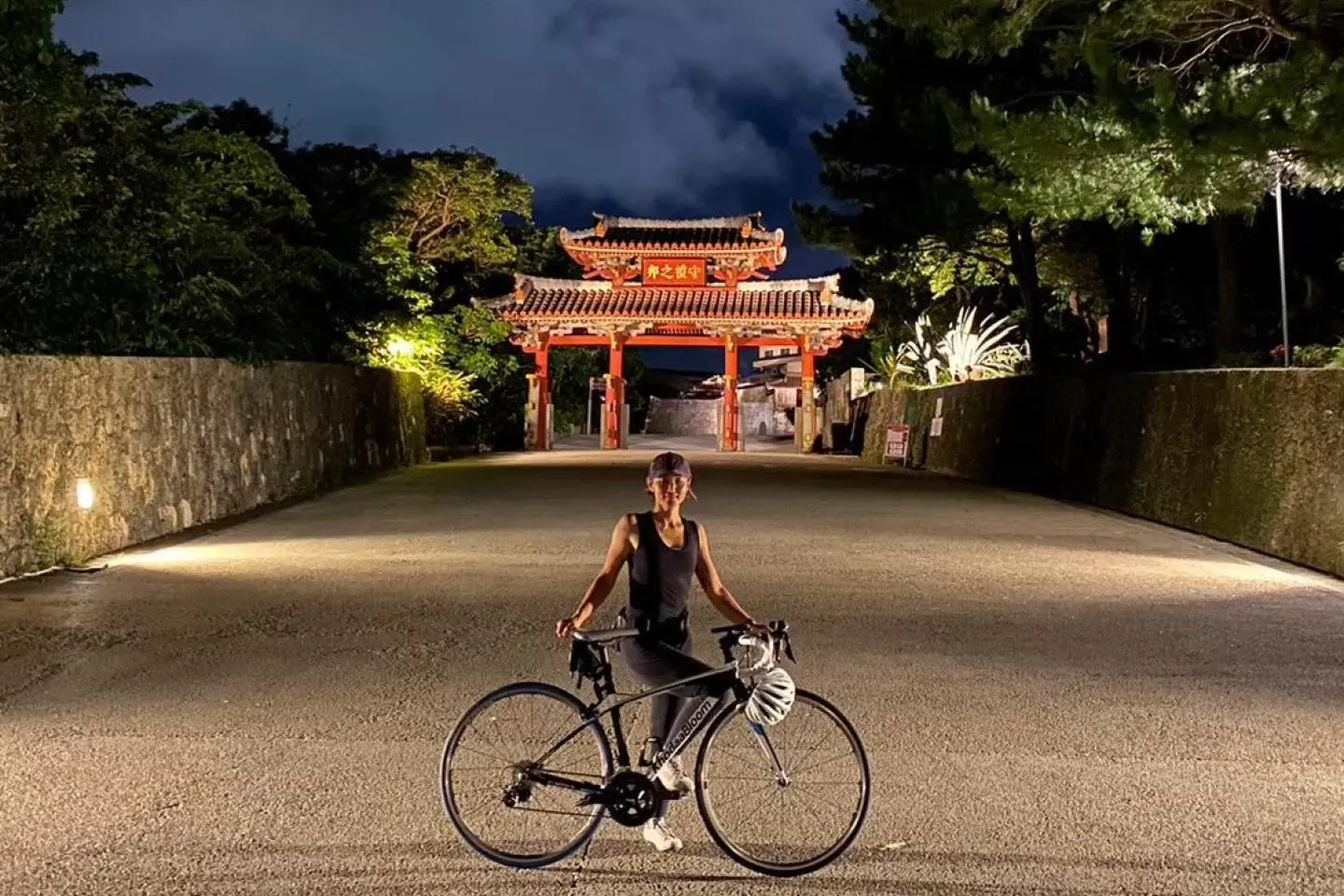Okinawa Shuri Castle  (Photo: e-CHARIty)