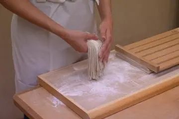 Freshly cut soba