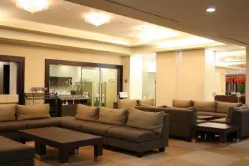 Unwind at the foyer room