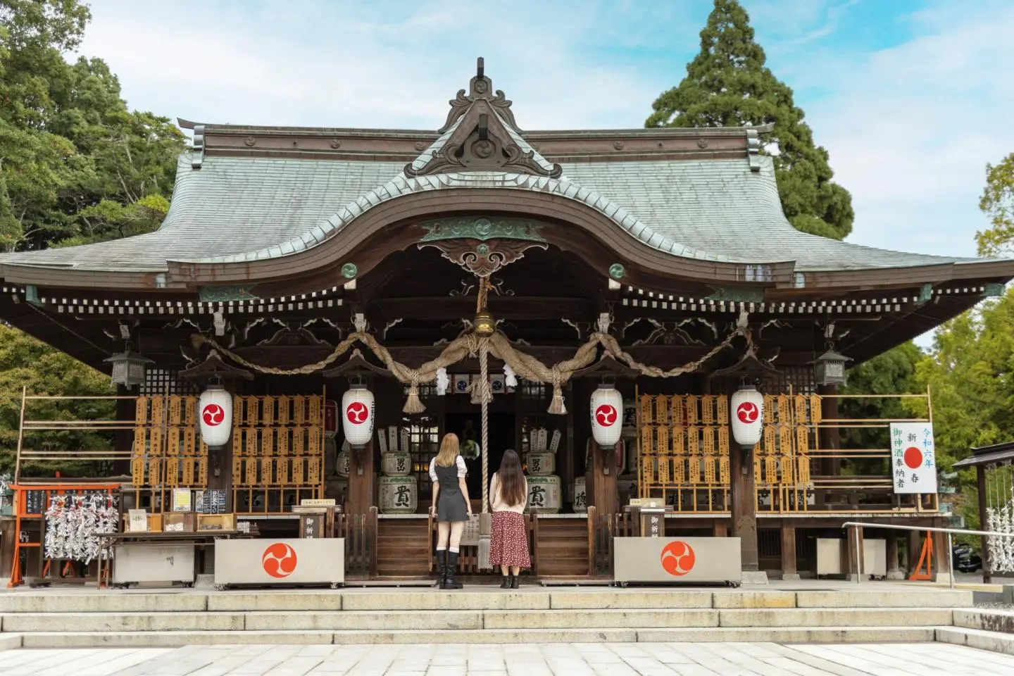 Kotozaki Hachimangu Shrine’s main hall (照片由: Fabien Recoquille)