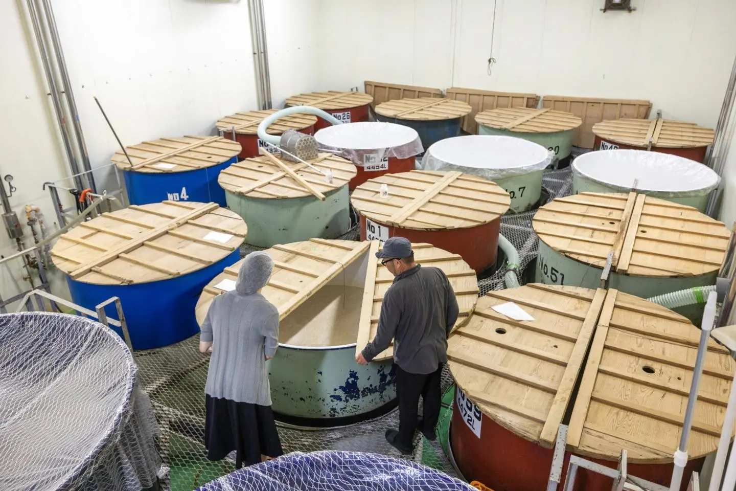 Sake barrels (照片由: Fabien Recoquille)