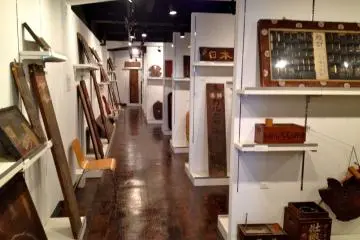 Gallery image