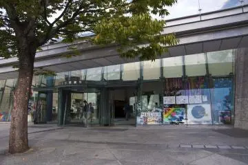 Gallery image