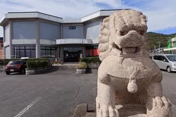 Gallery image
