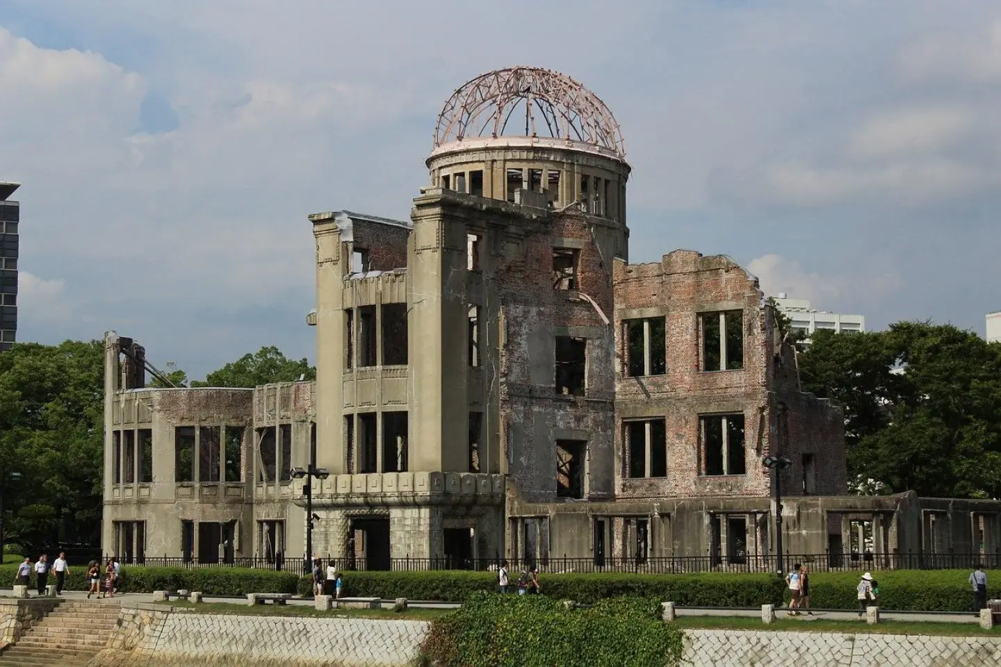 Hiroshima Architecture (Photo: Giada_jn / Pixabay)