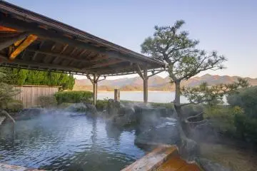 Kamenoi Hotel Nachi Katsuura’s outdoor bath