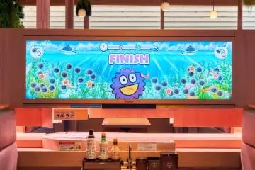 The Uni Catch game adds a dose of fun to the dining experience
