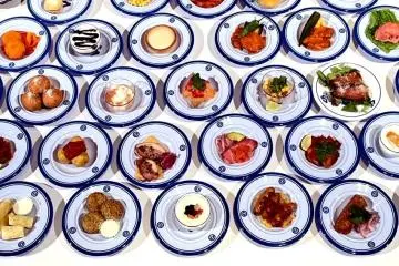 70 Naciones, Una Comida Increíble