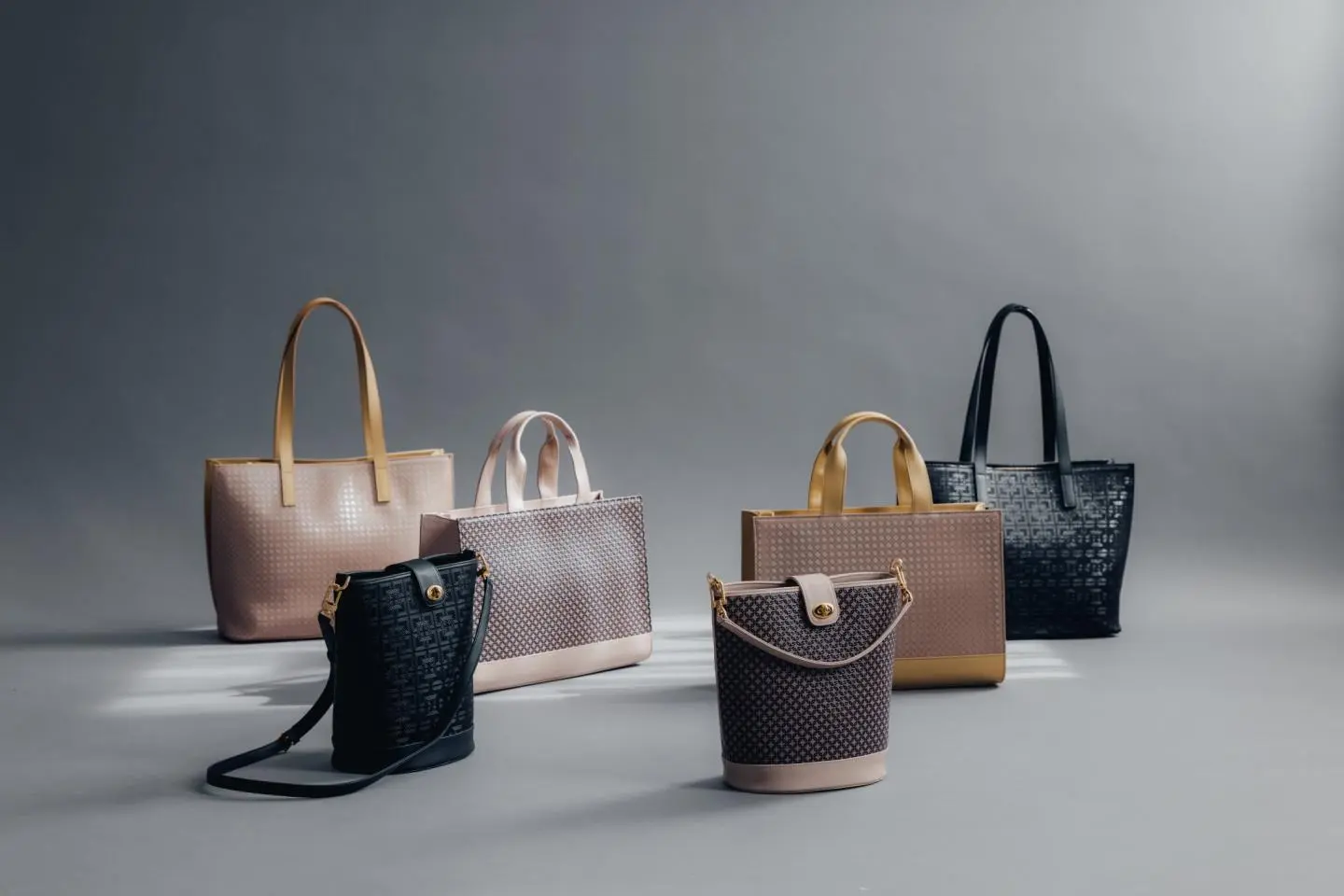 INDEN-YA’s handbags (เครดิตรูปภาพ: INDEN-YA)