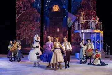 Photo: Disney on Ice Japan Tour Office