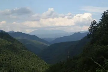 <p>Memandang Hotaka-san</p>
