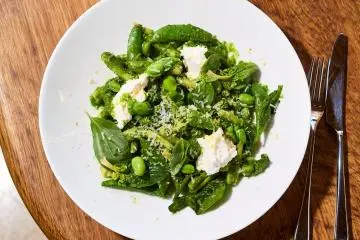Broad bean, pea and spinach casarecce, with ricotta, lemon and parmesan