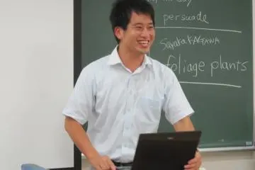 <p>Table Topic Master(impromptu speech session) with broad smile</p>