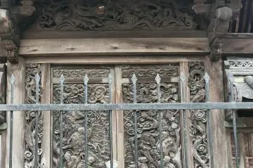 Filigreed door