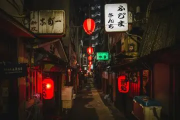 Photo: <a href="https://unsplash.com/photos/streets-during-nighttime-D68ADLeMh5Q" target="_blank" rel="noreferrer noopener nofollow">Denys Nevozhai</a> / Unsplash