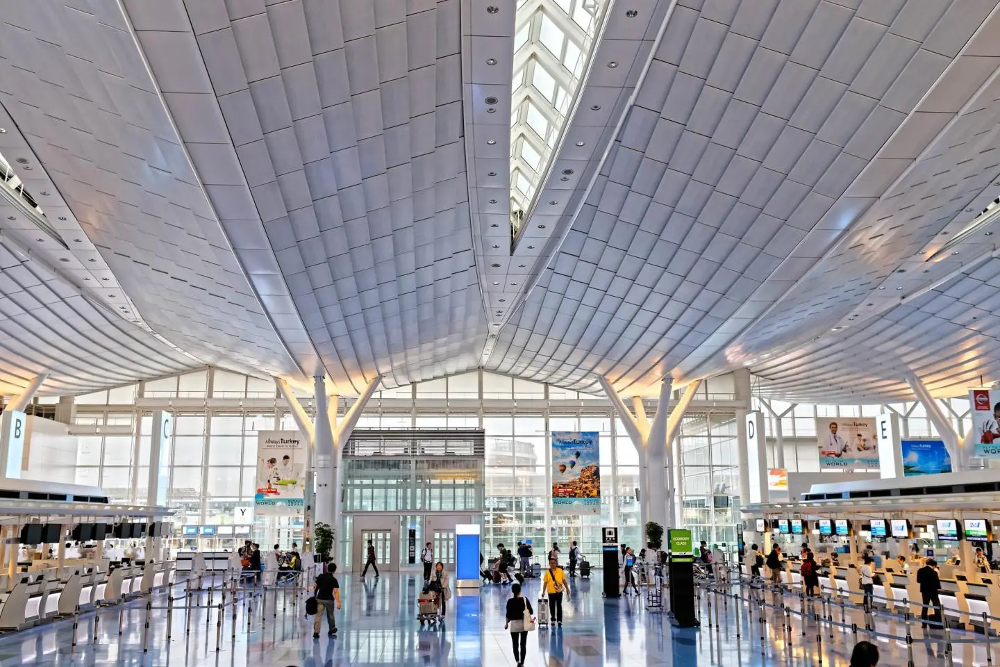 Tokyo's Haneda Airport offers Japan's best airport washrooms - and second globally (only beaten by Singapore's Changi Airport) (Photo: Junpei Abe / CC BY 2.0)