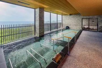 Tenku-no-Yu open-air bath