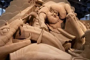 Shinto deity Susanoo’s legendary battle with an eight-headed serpent